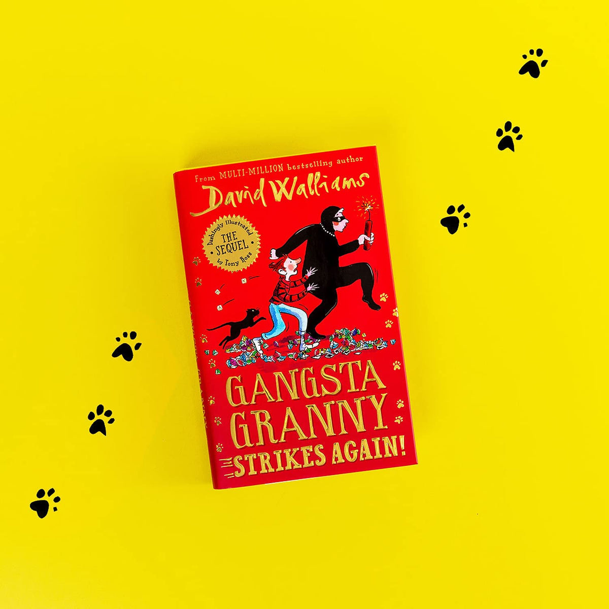 Gangsta Granny Strikes Again! h: The amazing sequel to GANGSTA GRANNY, a funny illustrated childrens book by bestselling author David Walliams