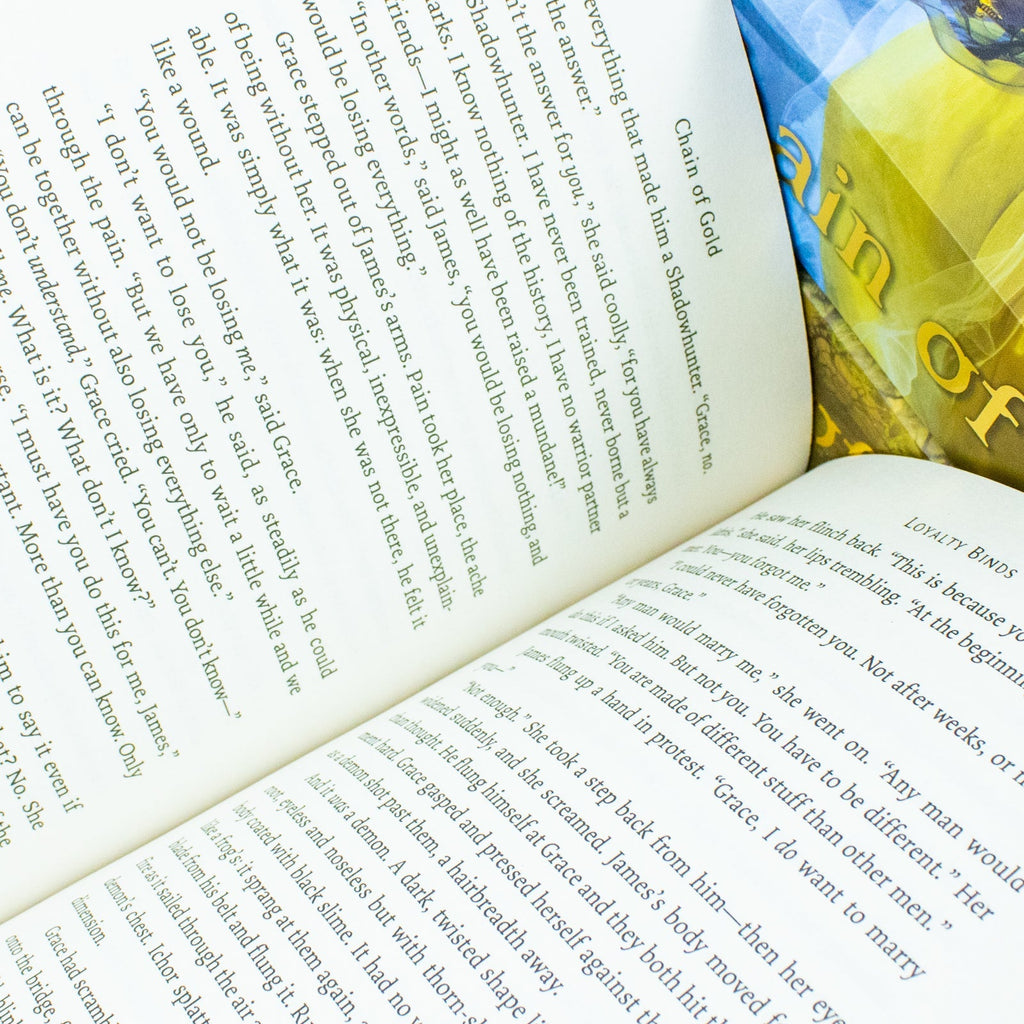 The Last Hours Series 3 Books Collection by Cassandra Clare (Chain Of Gold, Chain Of Iron & Chain Of Thorns)